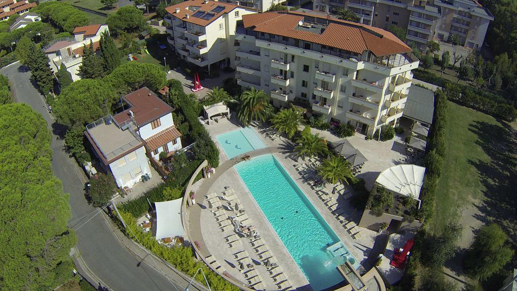 Hotel Residence Stella Del Mare Вада Екстериор снимка